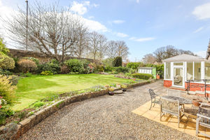 Photo 16- click for photo gallery